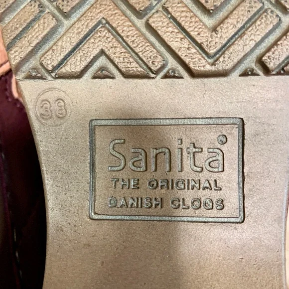 Sanita Leather Flower Clogs - Picture 7 of 9